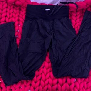 lululemon dance studio pants, good as new.